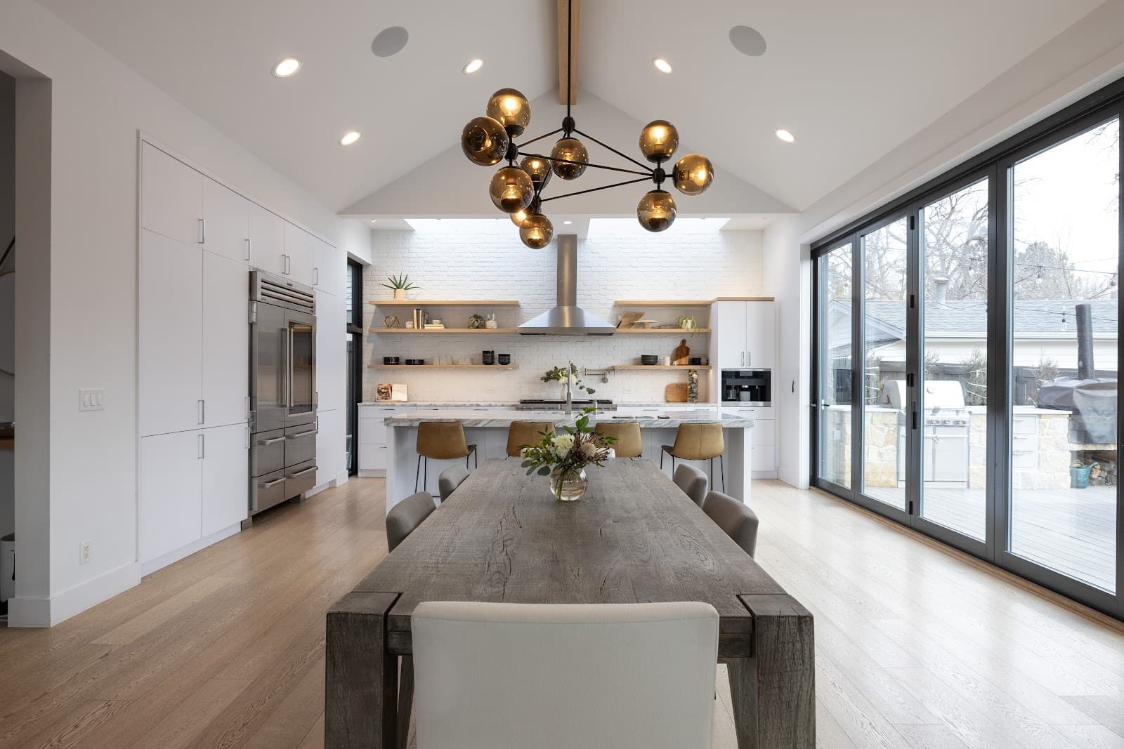 Meadow Lawn Park Estate: Resort-Style Living Near Pearl Street